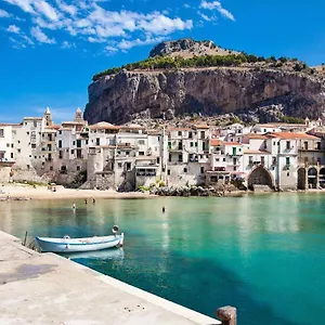 sole-mare-deluxe.sicilyhotelsitaly.net/