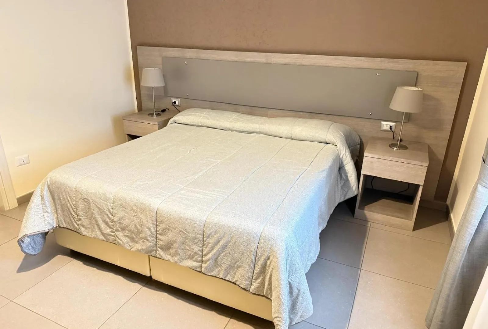 Bed And Breakfast Aereoparking Naples 0*,